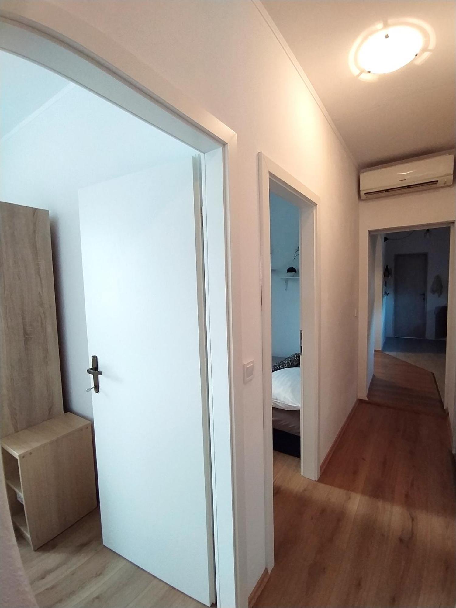 Modern Apartment With 3 Bedrooms มาคาร์สกา ภายนอก รูปภาพ